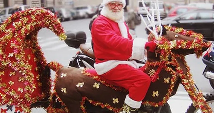Babbo Natale è un motociclista, avevate dubbi?