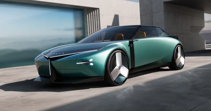Lancia Pu+Ra HPE: ecco la prima vettura della nuova era del marchio [FOTO]