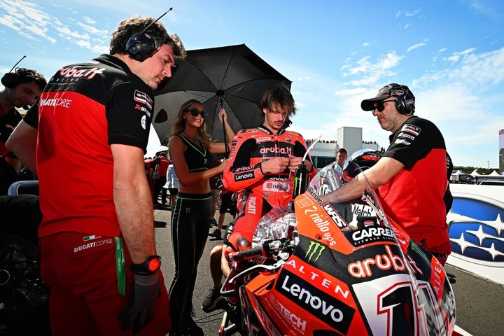 Bulega-Ducati, avanti tutta: rinnovo e test con la Desmosedici GP
