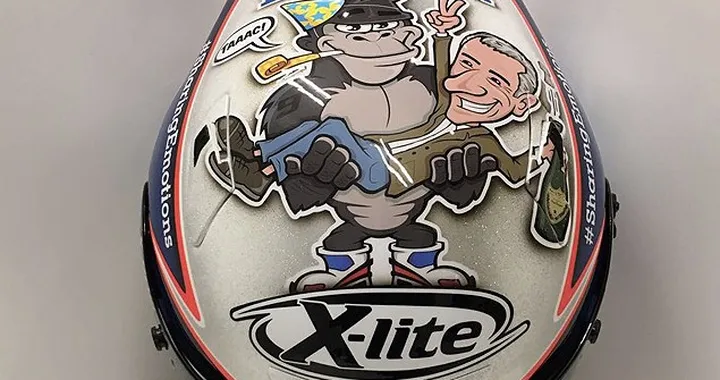 MotoGP, Valencia: casco celebrativo per il Petrux