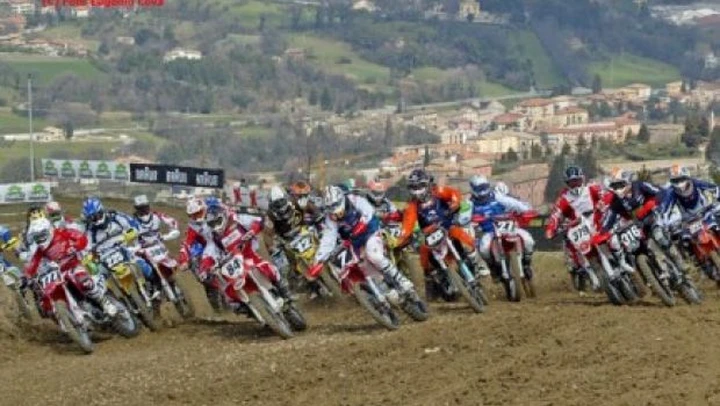 Campionato italiano Motocross: prima tappa a San Severino Marche