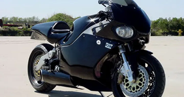 Y2K - Moto Jet in azione - video