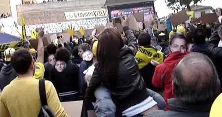 New Kawasaki Ninja H2R MY15 - Built Beyond Belief