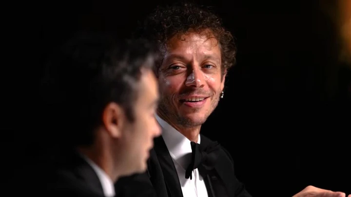 Rossi e le leggende a cena: il 
