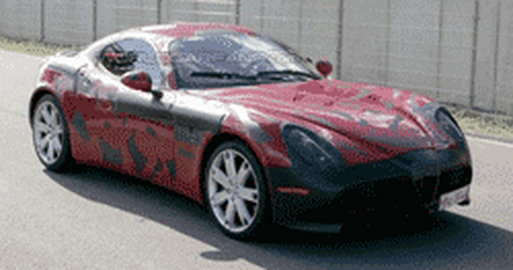 Alfa 8c Competizione in test al Nürburgring