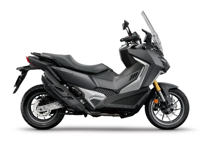 SYM ADX TG 400: lo scooter crossover che unisce città e avventura