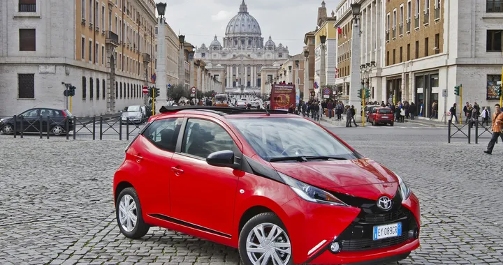 Toyota Aygo X-Wave: la nostra video prova su strada