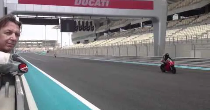 Ducati 1199 Panigale Press Test: Passaggio ai box