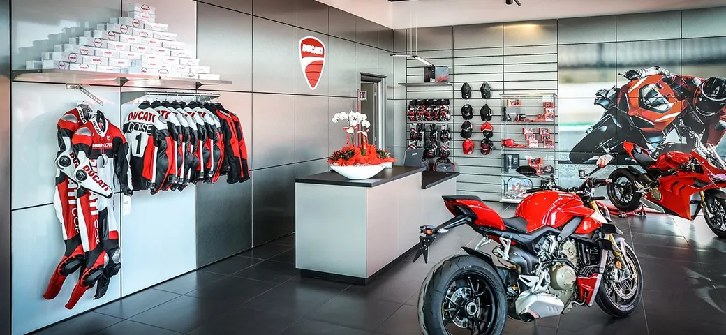 Ducati inaugura un nuovo store a Rimini