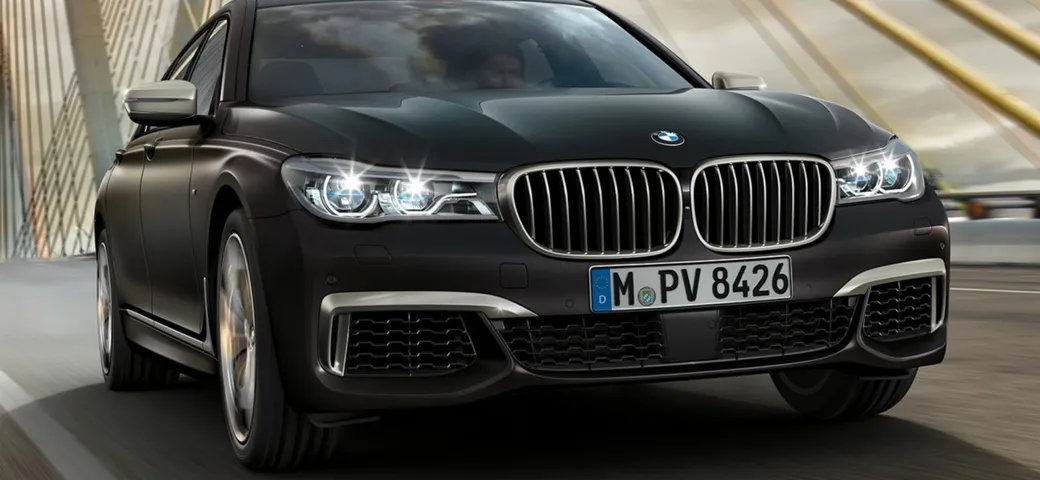 BMW M760 Li xDrive