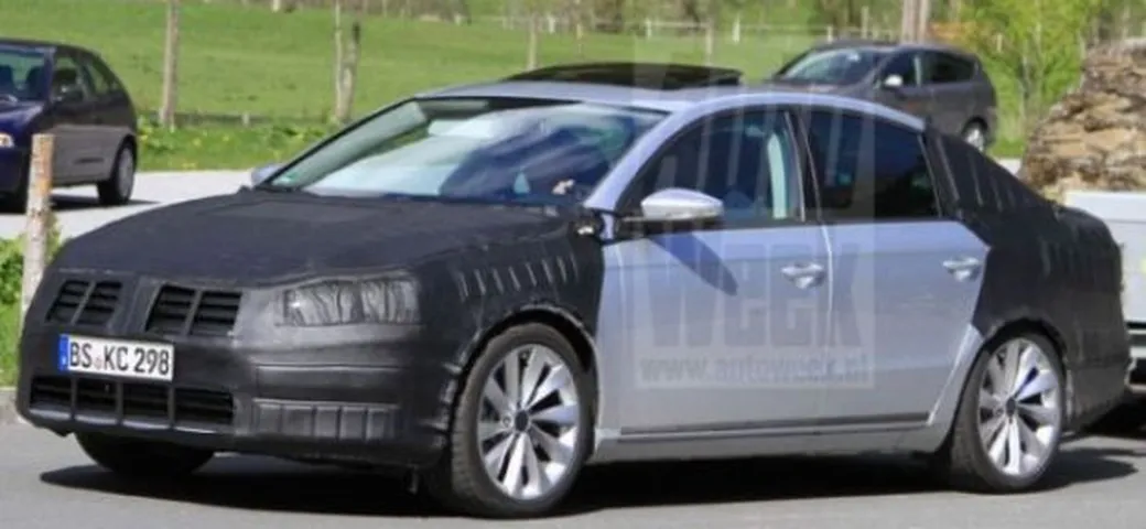 Nuova Volkswagen Passat: ancora foto spia