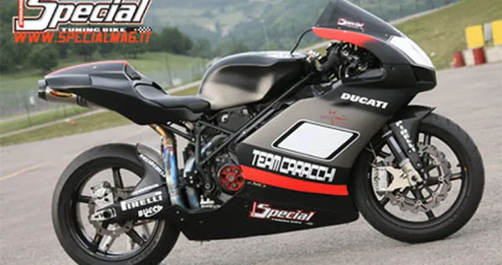 Ducati 749 con motore 1200cc, un mostro!