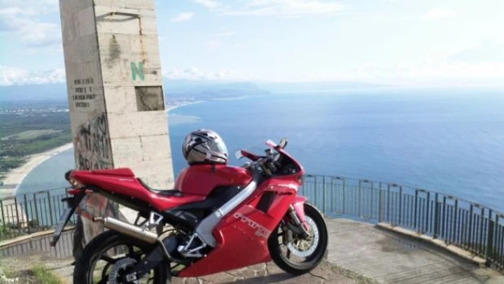 Foto del giorno: Cagiva Mito SP525