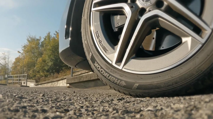 Hankook Kinergy 4S 2: massima motricità in ogni stagione