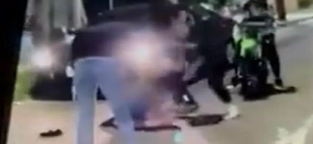 Riders aggrediscono una madre negli USA [Video]