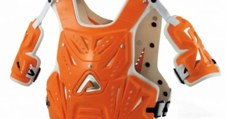 Pettorina Infinity di Acerbis