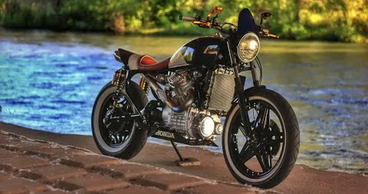 JMR Customs | 1979 Honda CX500 Custom