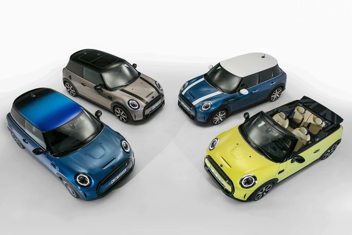 Mini: ecco il restyling 2021 per i modelli Hatch e Cabrio