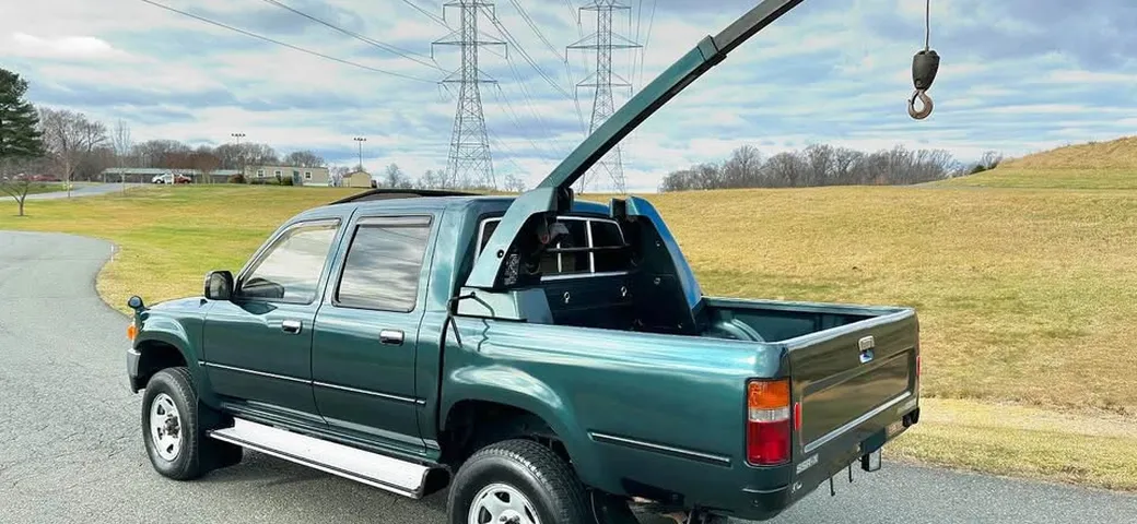 Toyota Hilux, questo esemplare è pronto a ogni avventura