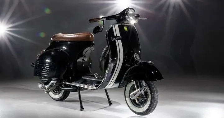 Piaggio Vespa VBB 1963 by Ellaspede