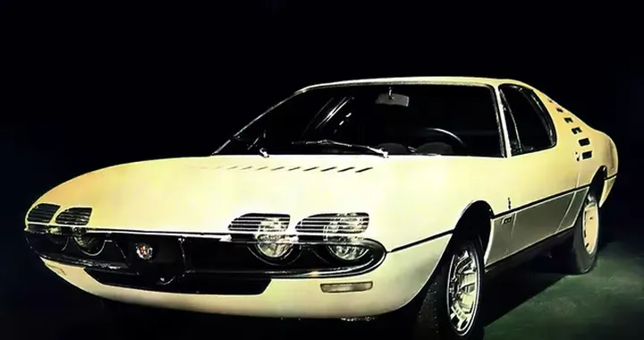 Un'Alfa diversa da tutte: debuttava 55 anni fa la mitica V8