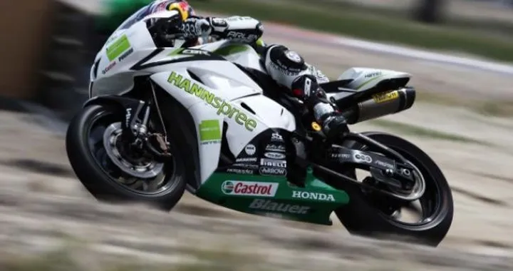 Supersport: Kenan Sofuoglu il pole position precede Laverty e Lascorz