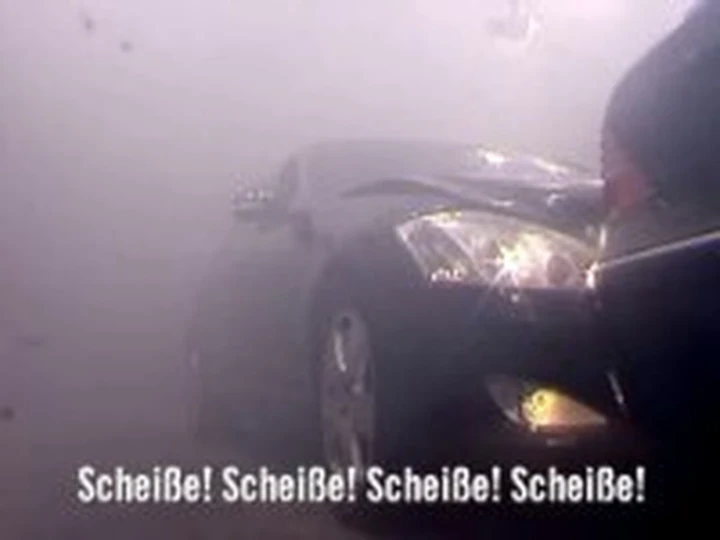 Video dell'imbarazzante crash Mercedes