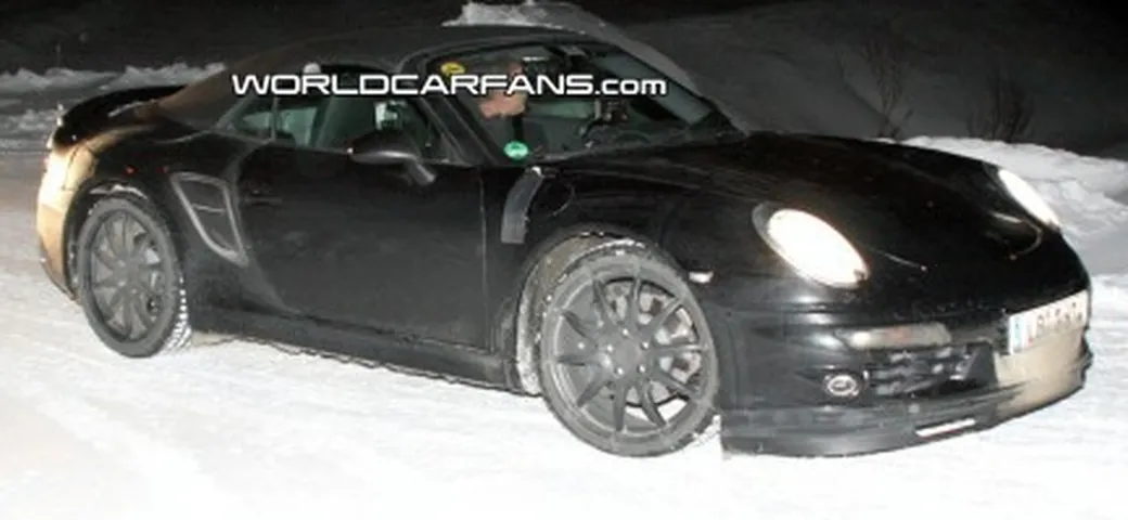 Porsche 911: ecco il primo muletto della 998 cabrio
