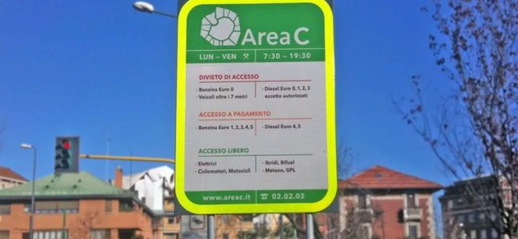 Milano Area C: stop alle due ruote? ANCMA insorge