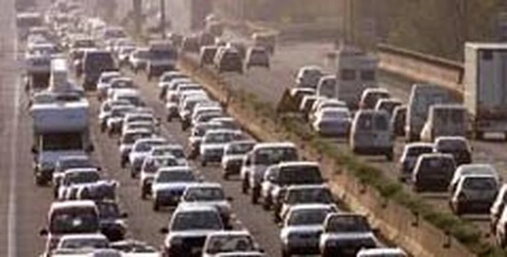 Per l'Italia è ancora record: 606 auto ogni 1.000 abitanti