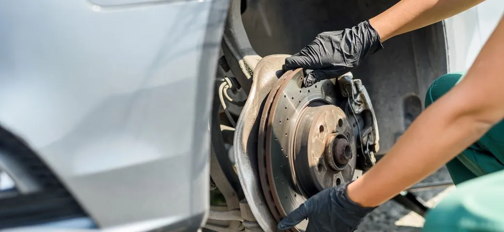 Le pastiglie dei freni inquinano più del diesel: lo studio