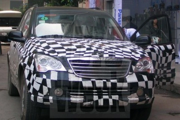 La SsangYong Kyron verrà prodotta anche dalla Roewe