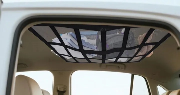 Ordine e praticità in auto: la rete portaoggetti Yisight ora a 11,99€ su Amazon