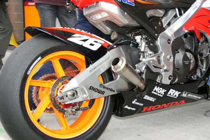 Nuovi scarichi per le RC212V ufficiali
