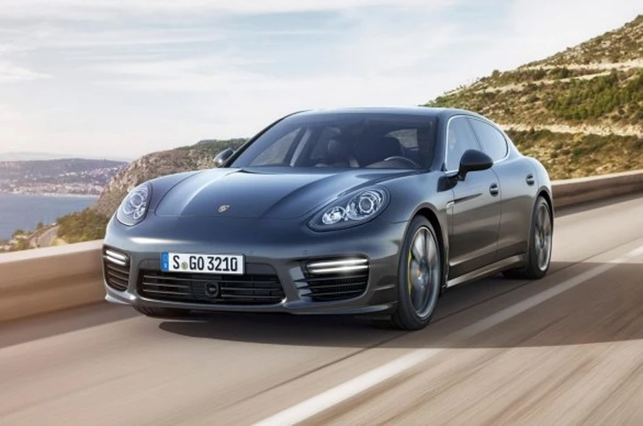 Porsche Panamera Turbo S: arrivano facelift e 20 CV in più