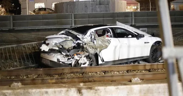 Xpeng P7 sopravvive a investimento ferroviario: una dura prova