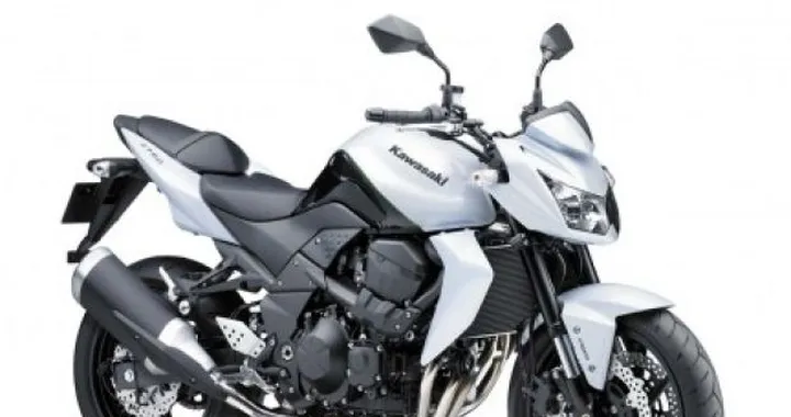 Mercato: classifiche di novembre moto, scooter e 50cc. Z750, SH e Scarabeo restano leader del mercato