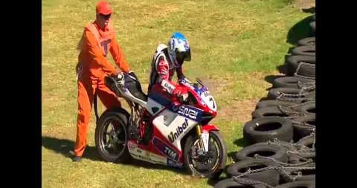 WSBK 2012 - Round One - Friday Highlights - Subscribe to our channel!