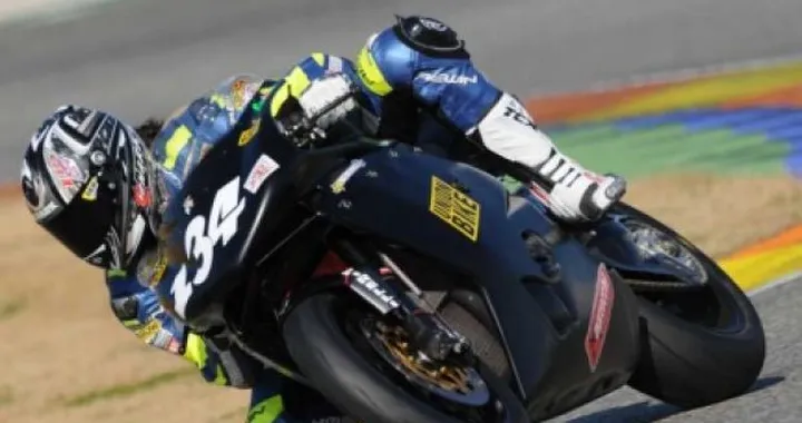 Primi test per Davide Giugliano e Alex Lowes sulla MV Agusta F4 312 del Team UnionBike Gimotorsports