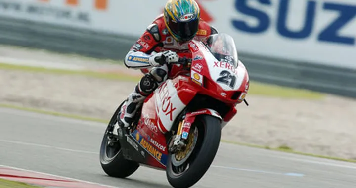 SBK: Superpole per Bayliss al Lausitz