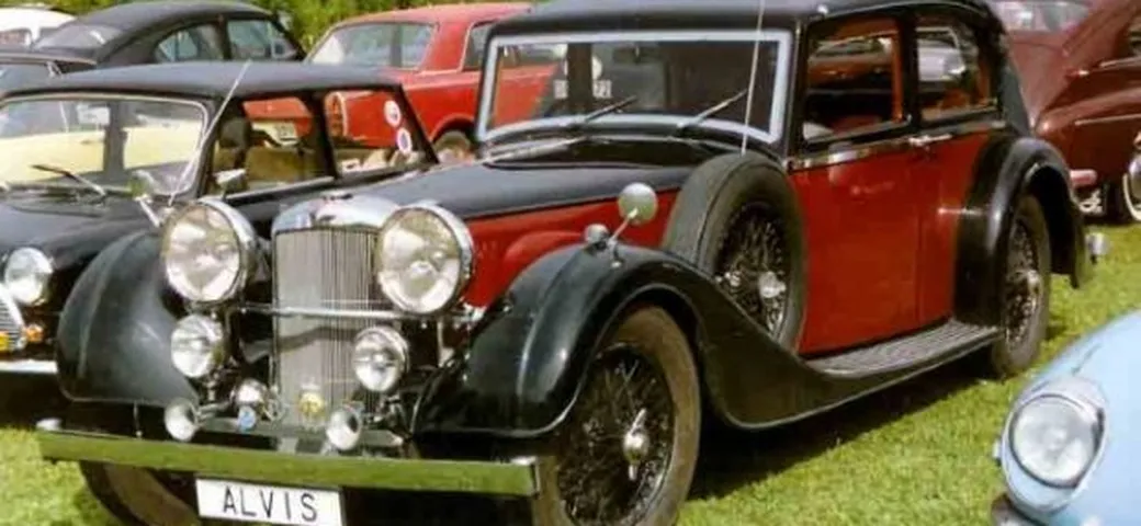 Alvis: rinasce lo storico marchio inglese