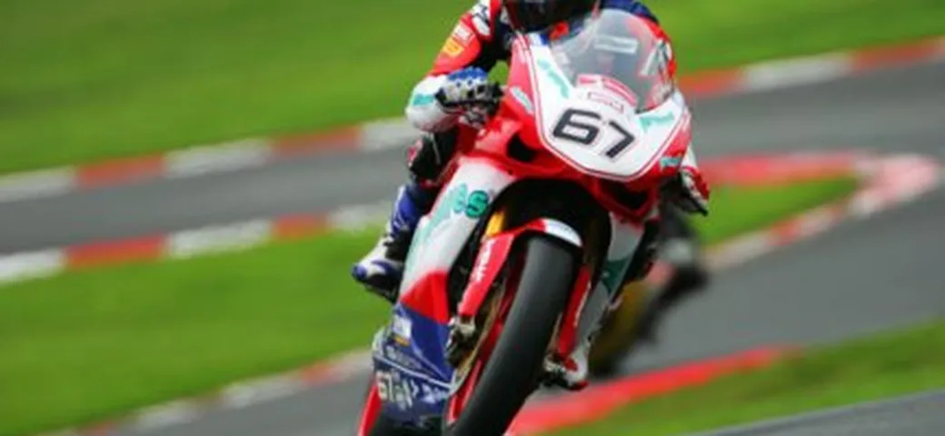 Shane Byrne deluso: niente Brands Hatch per il britannico