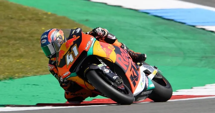 Moto2 Assen: Binder la lepre del venerdì