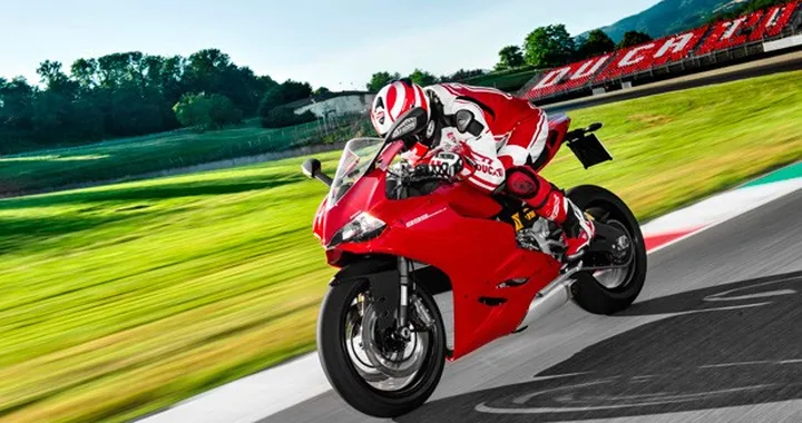 Ducati: calo delle vendite in Italia nel 2014. Bene all'estero