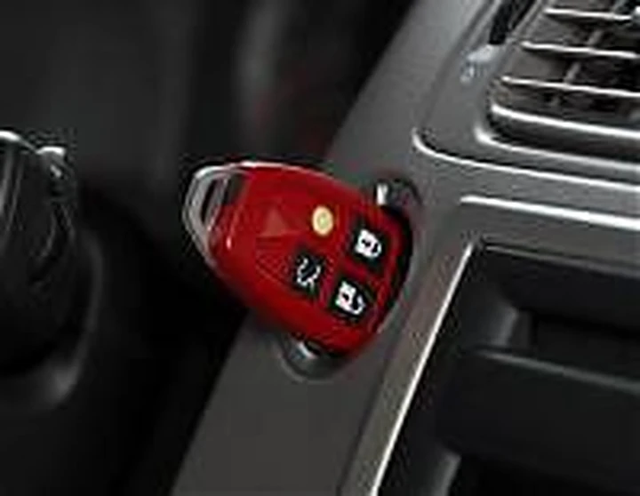 Volvo presenta la chiave per neopatentati