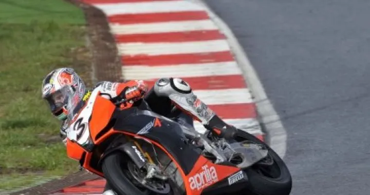 WSBK: a Valencia niente test per Aprilia causa maltempo