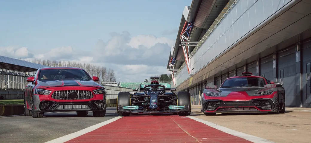 Mercedes-AMG GT4: in arrivo la nuova versione GT73e