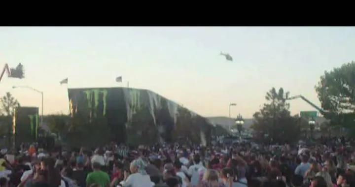 Salto Record di Ryan Capes: 316 piedi di volo