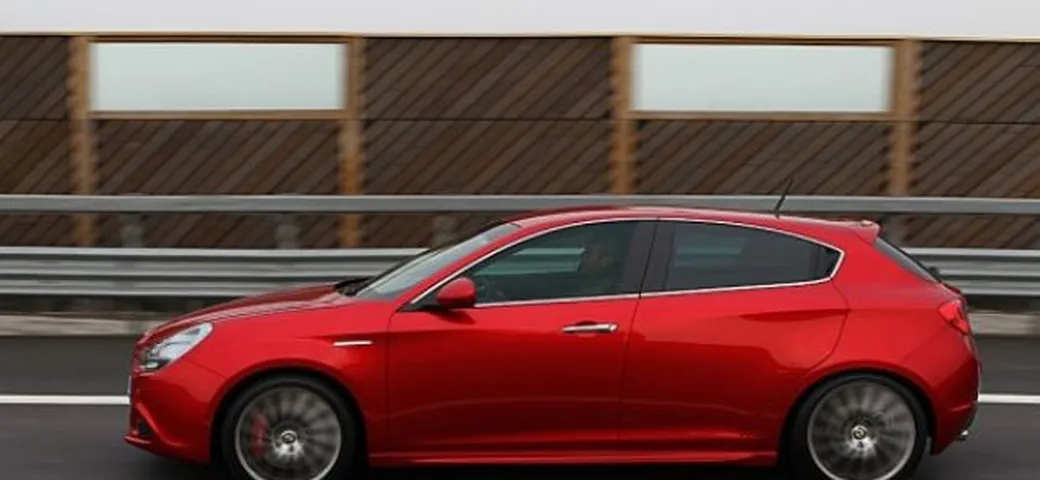 Alfa Romeo Giulietta: 5000 ordini con il secondo porte aperte