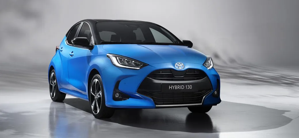 Toyota Yaris Hybrid: debutta il model year 2024 della city car [FOTO]